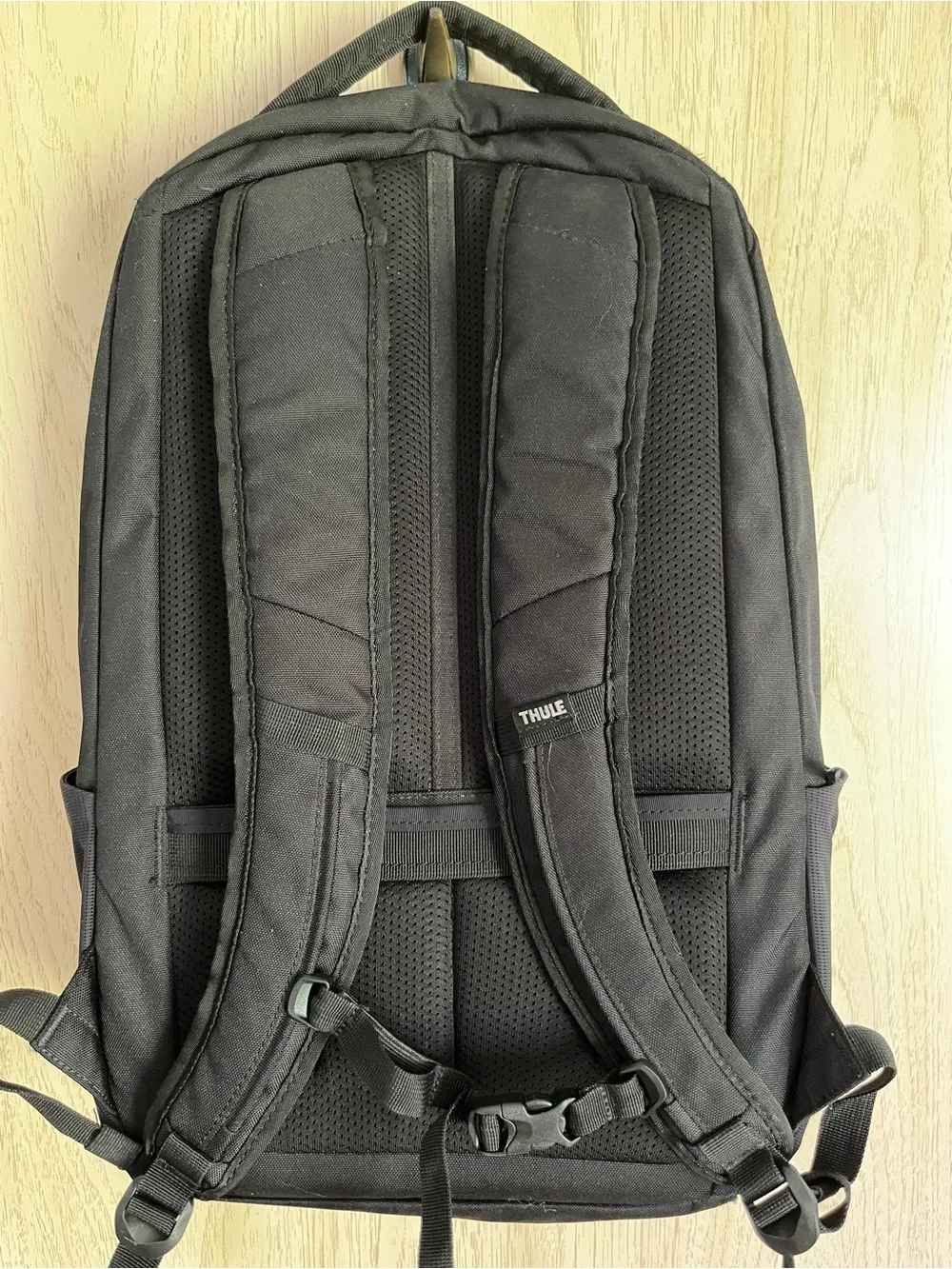 THULE Lumion Backpack 21L Holds 16” Computer Black READ